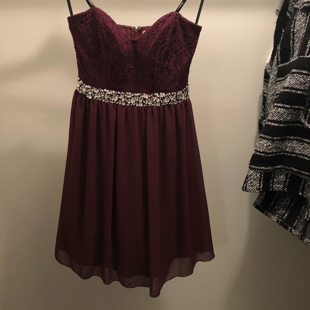 Strapless dress